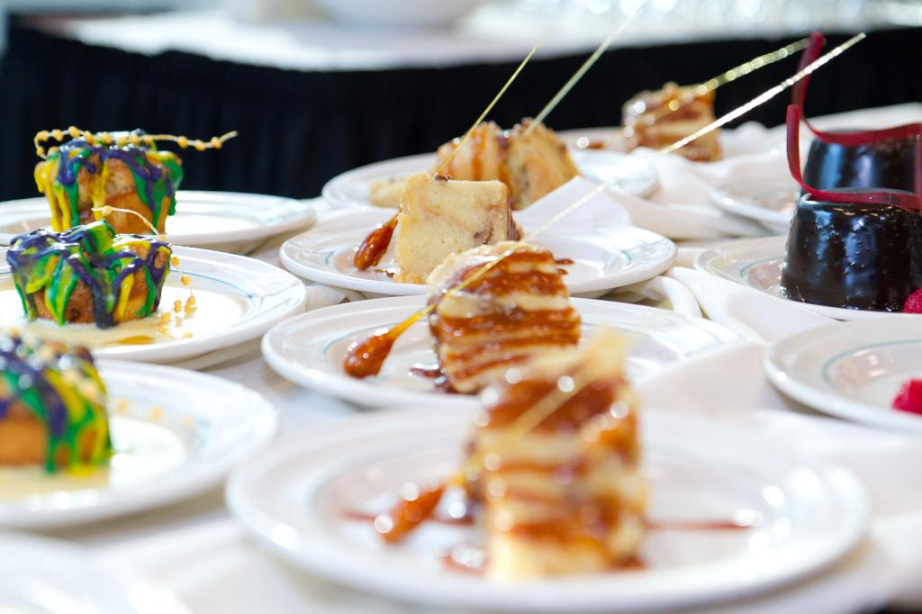 Dessert plate up