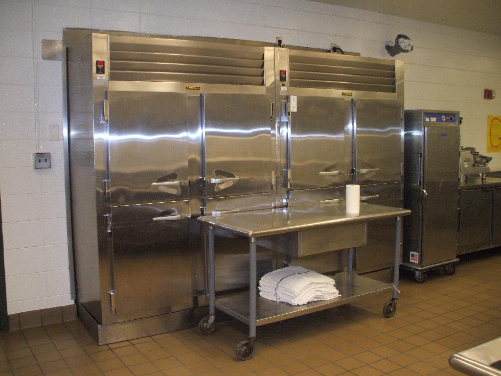 m. kitchen1