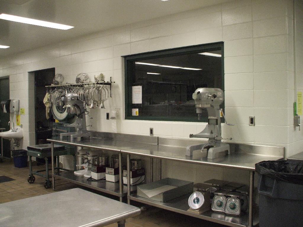 main kitchen (3)