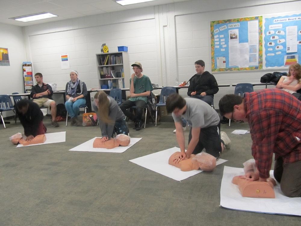 Students learn to save a life